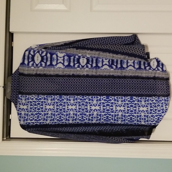 Melissa Paige Blouse/Tunic size 1X, multi blue colors - Picture 6 of 9